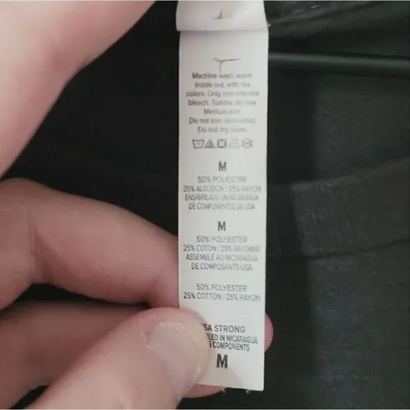 Bella + Canvas "Just Here to Get Drunk"  Dark Grey Tee Size Medium - Picture 4 of 5